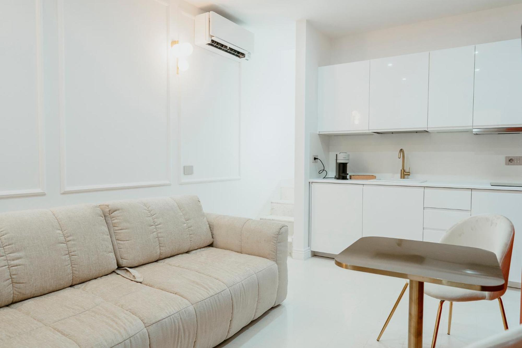 Luxury Apartment-Quartieri Spagn By Alux38 나폴리 외부 사진