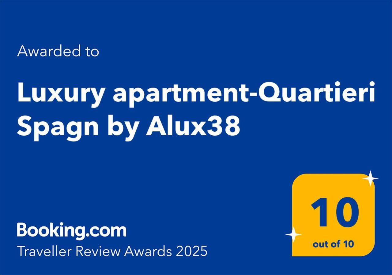 Luxury Apartment-Quartieri Spagn By Alux38 나폴리 외부 사진